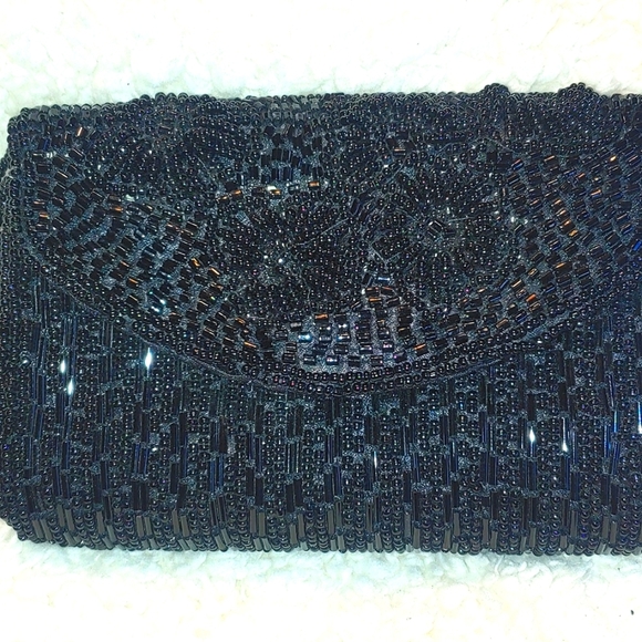 BIJOUX TERNER Black Beaded Wristlet Clutch with Snap Closure - Picture 2 of 3
